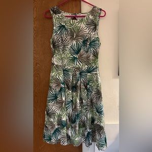 Eshakti palm tree dress, size small/ 6, great condition